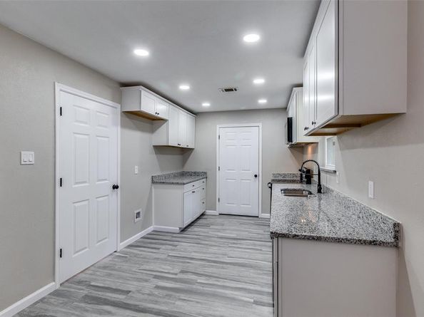 2660  Kellogg Avenue , Dallas Texas 75216