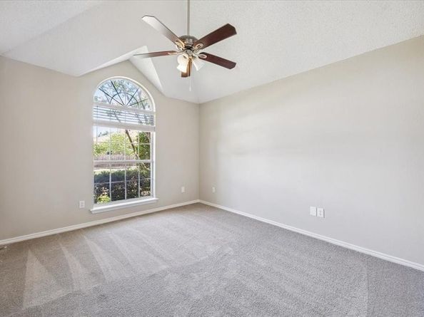 3124  Creek Crossing Road , Mesquite Texas 75181