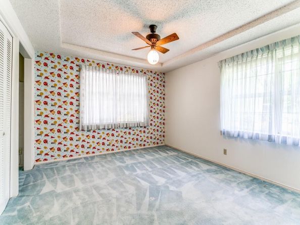1132 N Irving Heights Drive , Irving Texas 75061