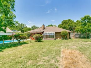 1132 N Irving Heights Drive , Irving Texas 75061