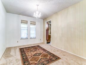 1132 N Irving Heights Drive , Irving Texas 75061