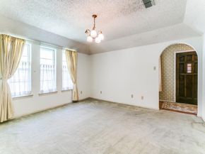 1132 N Irving Heights Drive , Irving Texas 75061