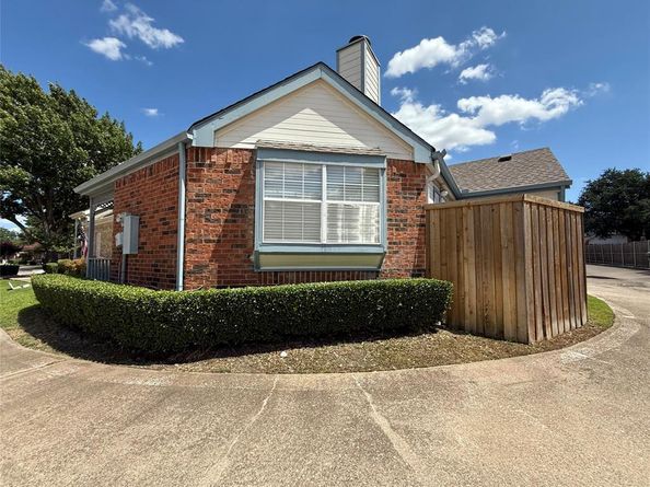 18167  Whispering Gables Lane , Dallas Texas 75287