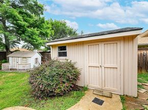 2217  Cedar Circle , Carrollton Texas 75006