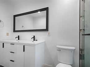 2217  Cedar Circle , Carrollton Texas 75006