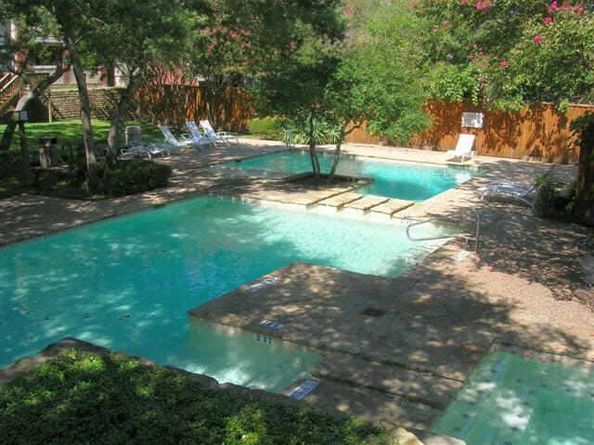 8601  Park Lane  312, Dallas Texas 75231
