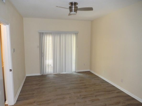 8601  Park Lane  312, Dallas Texas 75231