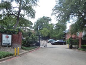 8601  Park Lane  312, Dallas Texas 75231