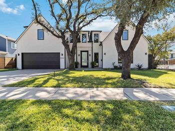 3942  Rochelle Drive 