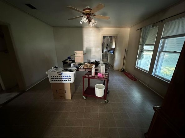 829 W Beddell Street , Fort Worth Texas 76115