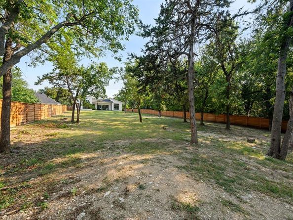 3115  GIBBS WILLIAMS Road , Dallas Texas 75233
