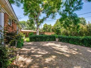 522  Mayrant Drive , Dallas Texas 75224