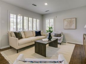 522  Mayrant Drive , Dallas Texas 75224