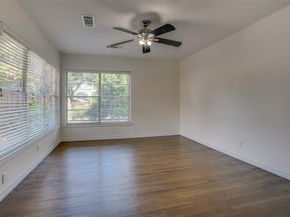 522  Mayrant Drive , Dallas Texas 75224