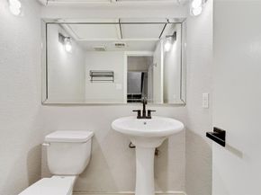 3161  Golden Oak  , Farmers Branch Texas 75234