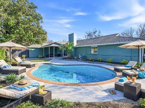 4007  Echo Glen Drive , Dallas Texas 75244