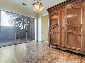 34  Stonecourt Circle , Dallas Texas 75225