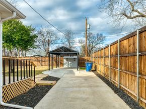 1223 E Waco Avenue , Dallas Texas 75216