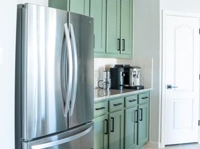 416  Windy Knoll Road , Fort Worth Texas 76028