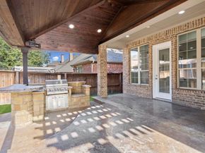 8505  Bayberry Avenue , Lantana Texas 76226