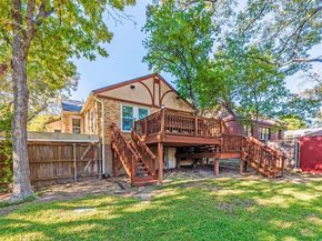 6802  Vivian Avenue , Dallas Texas 75223