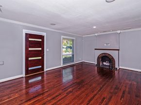 6802  Vivian Avenue , Dallas Texas 75223