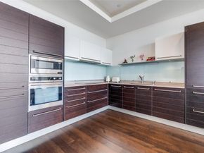 2408  Victory Park Lane  1132, Dallas Texas 75219