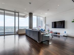 2408  Victory Park Lane  1132, Dallas Texas 75219