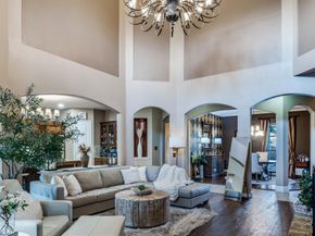 2810  Baker Street , Sachse Texas 75048