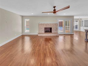 1736  Reynoldston Lane , Dallas Texas 75232