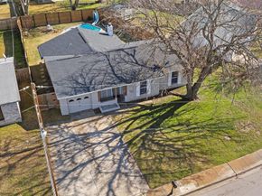 1223  Venus Street , Cedar Hill Texas 75104