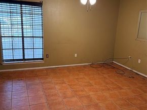 1412  Oxford Street , Arlington Texas 76013