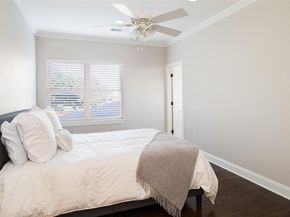 3867  Beutel Court , Dallas Texas 75229