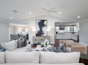 3867  Beutel Court , Dallas Texas 75229