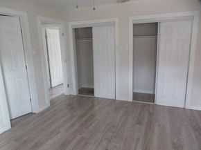 1817  Junius Street , Fort Worth Texas 76103