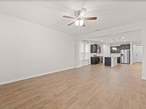 411  Skipper Lane , Azle Texas 76020