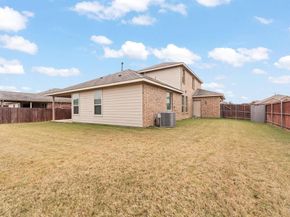 411  Skipper Lane , Azle Texas 76020