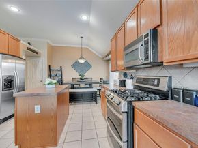 2435  Beachview Drive , Grand Prairie Texas 75054