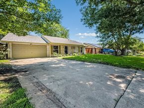 1401  Williamsburg Drive , Plano Texas 75074