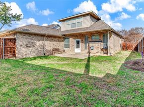 1716  Ivy Lane , Carrollton Texas 75007