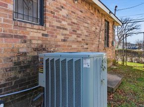 3418  Chihuahua Avenue , Dallas Texas 75212