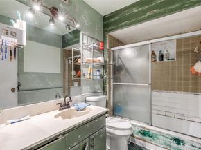 9843  Park Lane Court , Dallas Texas 75220