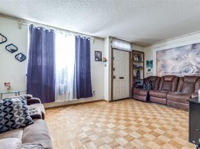 9843  Park Lane Court , Dallas Texas 75220