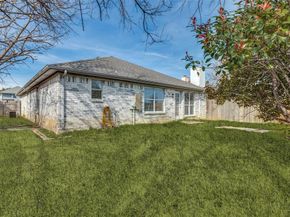 800  Ponselle Drive , Arlington Texas 76001