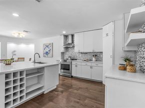 7326  La Cosa Drive , Dallas Texas 75248