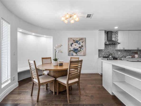 7326  La Cosa Drive , Dallas Texas 75248