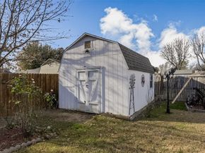 2813  White Oak Drive , Grand Prairie Texas 75052