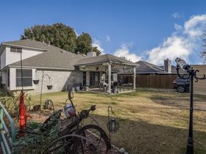 2813  White Oak Drive , Grand Prairie Texas 75052
