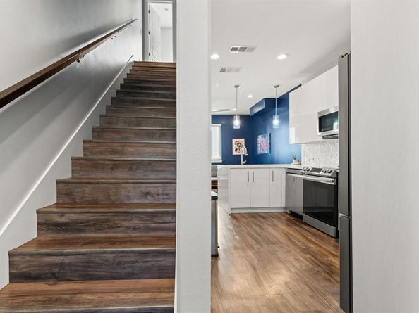 1118  Galveston Avenue  5, Fort Worth Texas 76104