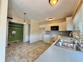 2710  Ashglen Drive , Garland Texas 75043